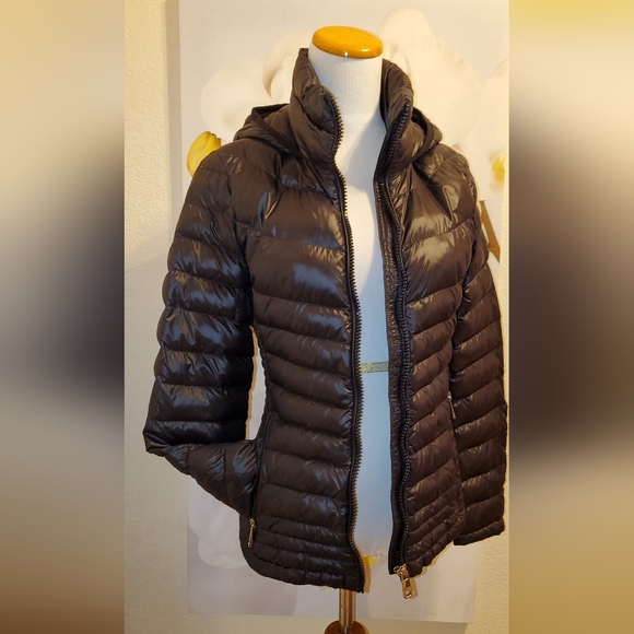 Calvin Klein Puffer Jacket 7°F Outetwear - Picture 11 of 12